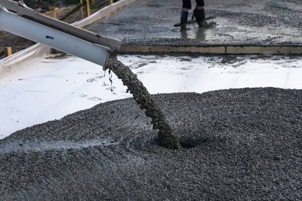 Best Concrete Pool Decks in Sunset Hills, MO